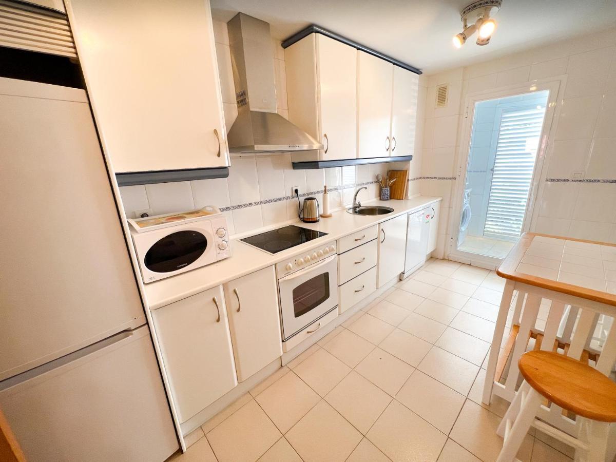 3 Bed Las Petunias, San Pedro Марбелья Экстерьер фото